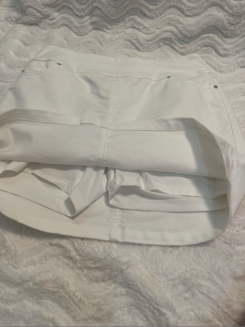 S.C. & Co. White Denim Skort - Picture 4 of 16